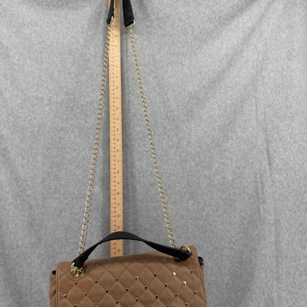 Betsey Johnson Tan Quilted Heart Studded Shoulder Bag Gold Chain Adjust Strap - Picture 11 of 16